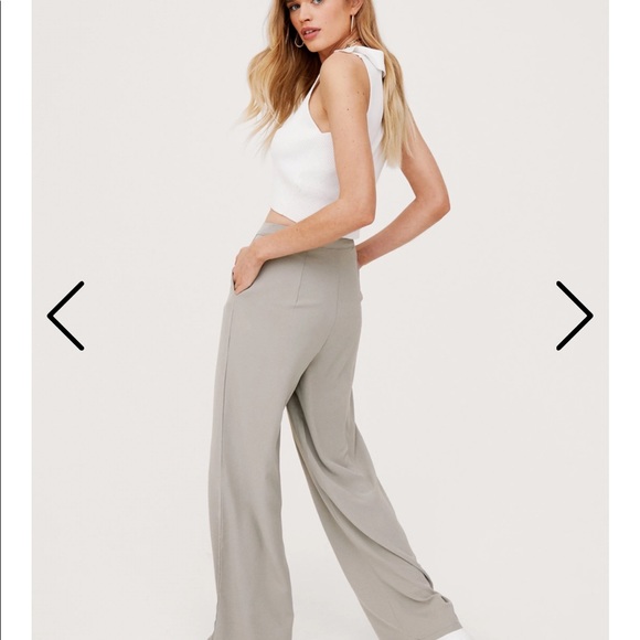 Wide leg pleated trousers - Picture 3 of 4